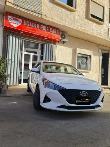 HYUNDAI ACCENT 4